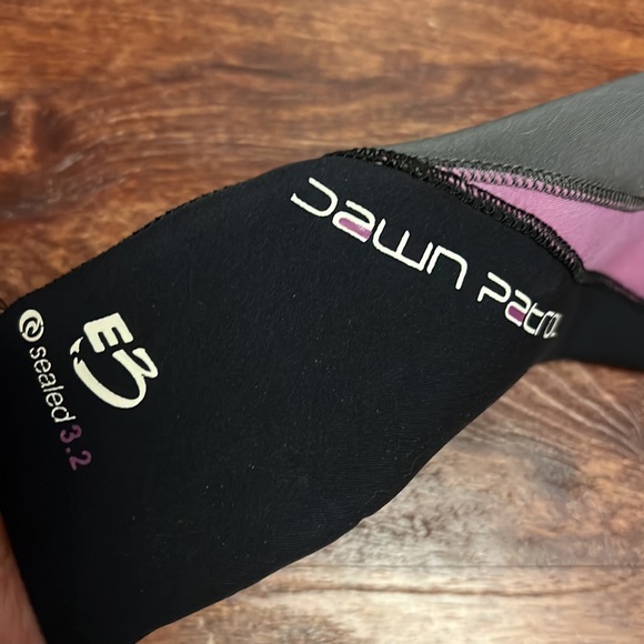 Rip curl E3 sealed 3.2 dawn patrol wetsuit M 8 - Picture 3 of 6